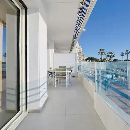 Prestige Croisette - With Panoramic Terrace And Sea View In Daire Cannes