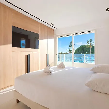 Prestige Croisette - With Panoramic Terrace And Sea View In Apartment