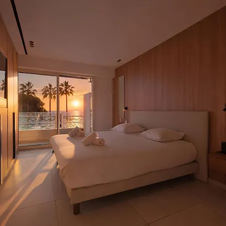 Prestige Croisette - With Panoramic Terrace And Sea View In *