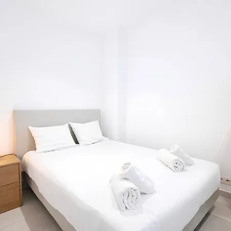 Prestige Croisette - With Panoramic Terrace And Sea View In * Cannes