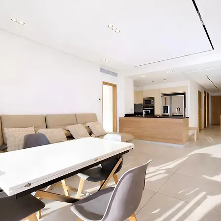 Prestige Croisette - With Panoramic Terrace And Sea View In Cannes