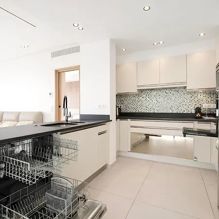 Lejlighed Prestige Croisette - With Panoramic Terrace And Sea View In