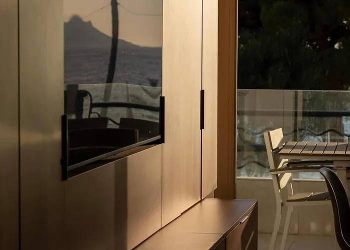 Prestige Croisette - With Panoramic Terrace And Sea View In Apartment *